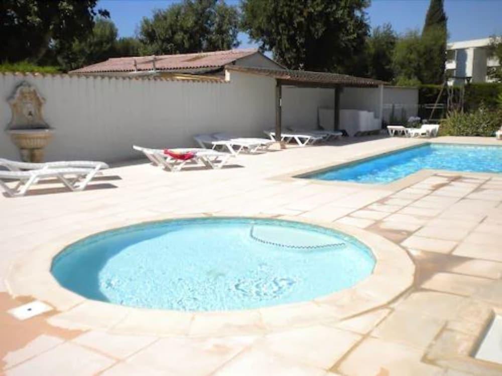 Vacanceole - Residence Carre Marine Mandelieu Exterior foto