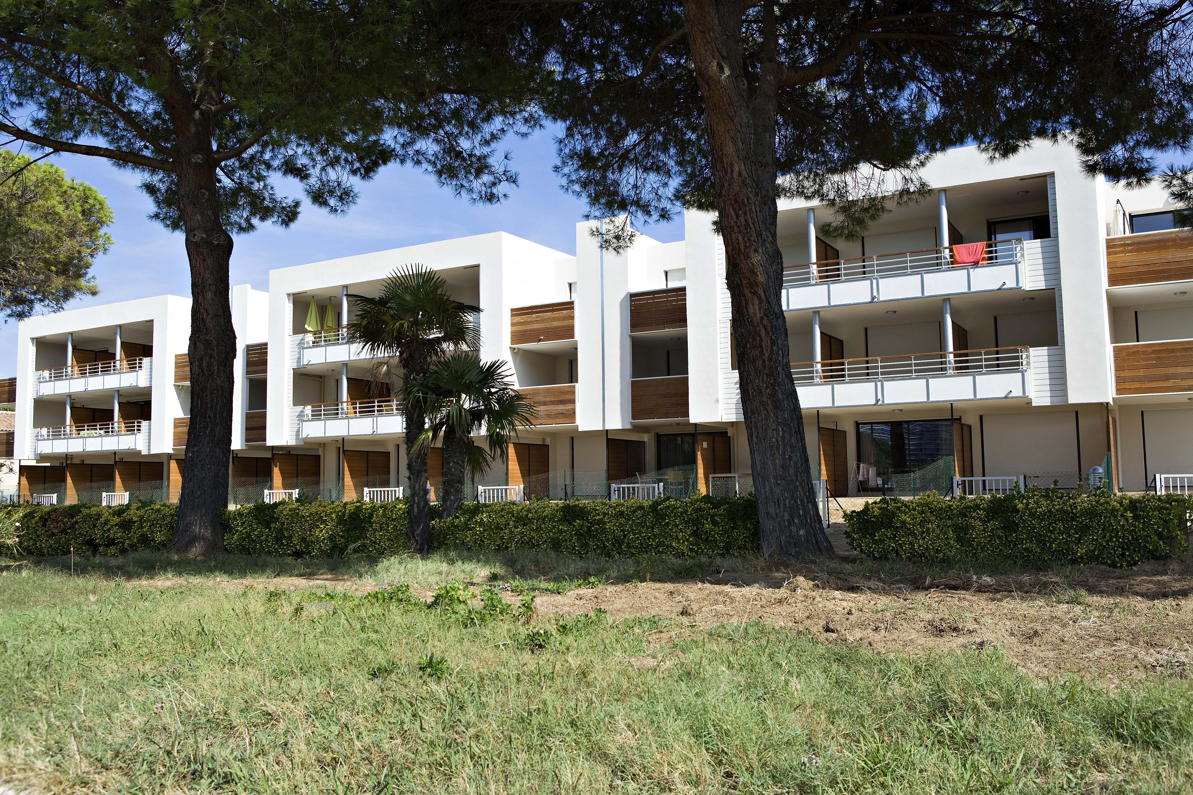 Vacanceole - Residence Carre Marine Mandelieu Exterior foto